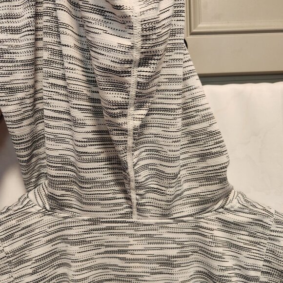 Rainbeau Curves‎ Hooded Tank Top Women's 14-16 Gray/White Striped Drawstring - Picture 9 of 11